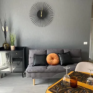  Appartamento Mia House A 7 Minuti Dalla Metro